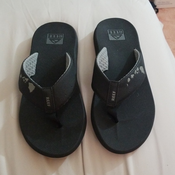 reef slippers